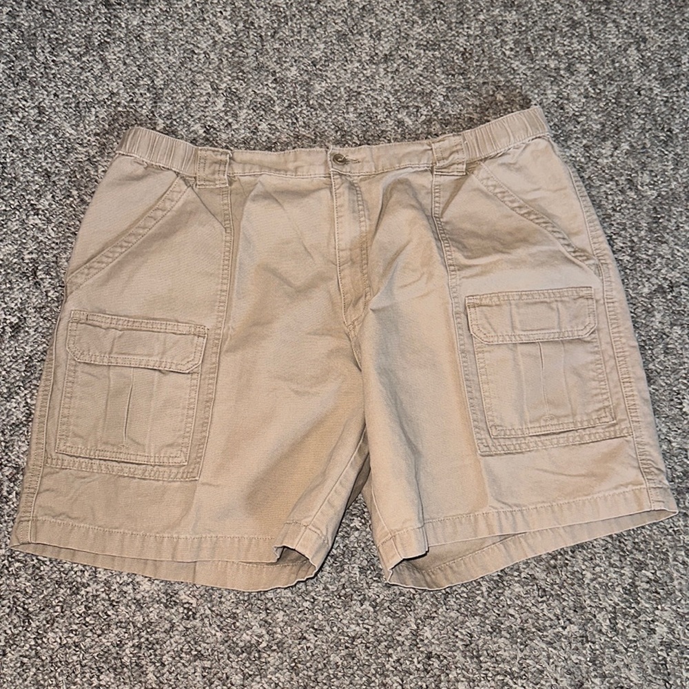 👙Savane Men’s Tan Waist 42 Cargo Shorts